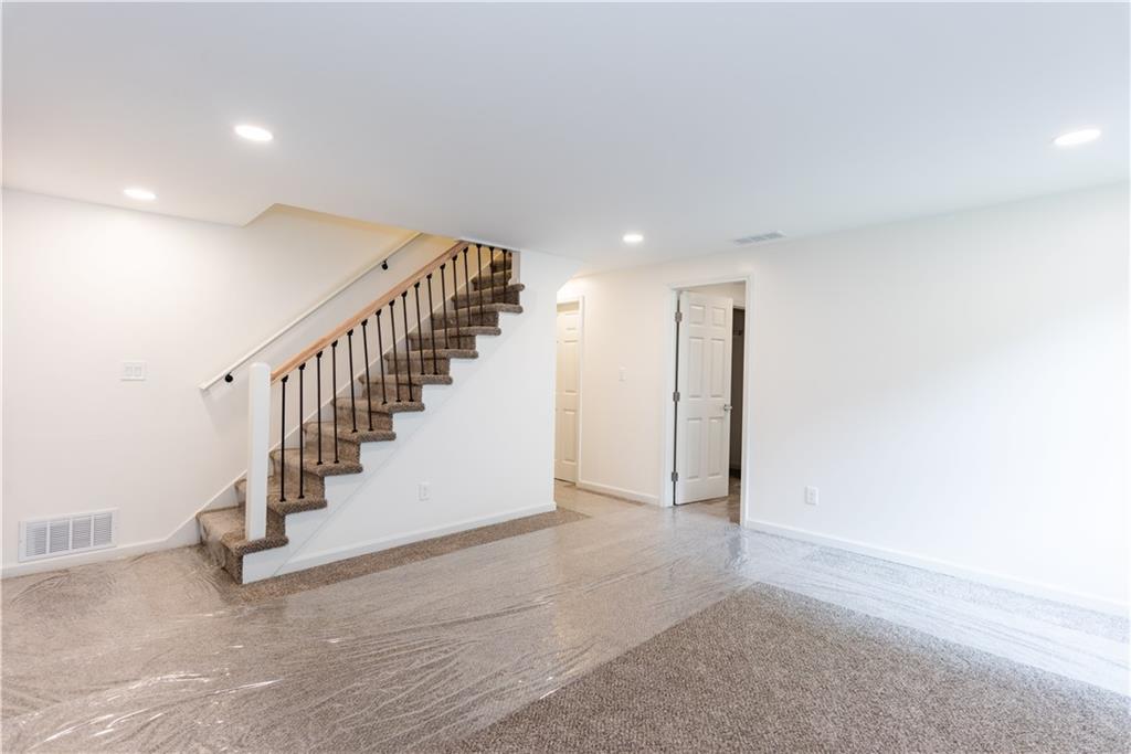 3960 Rocmar Drive