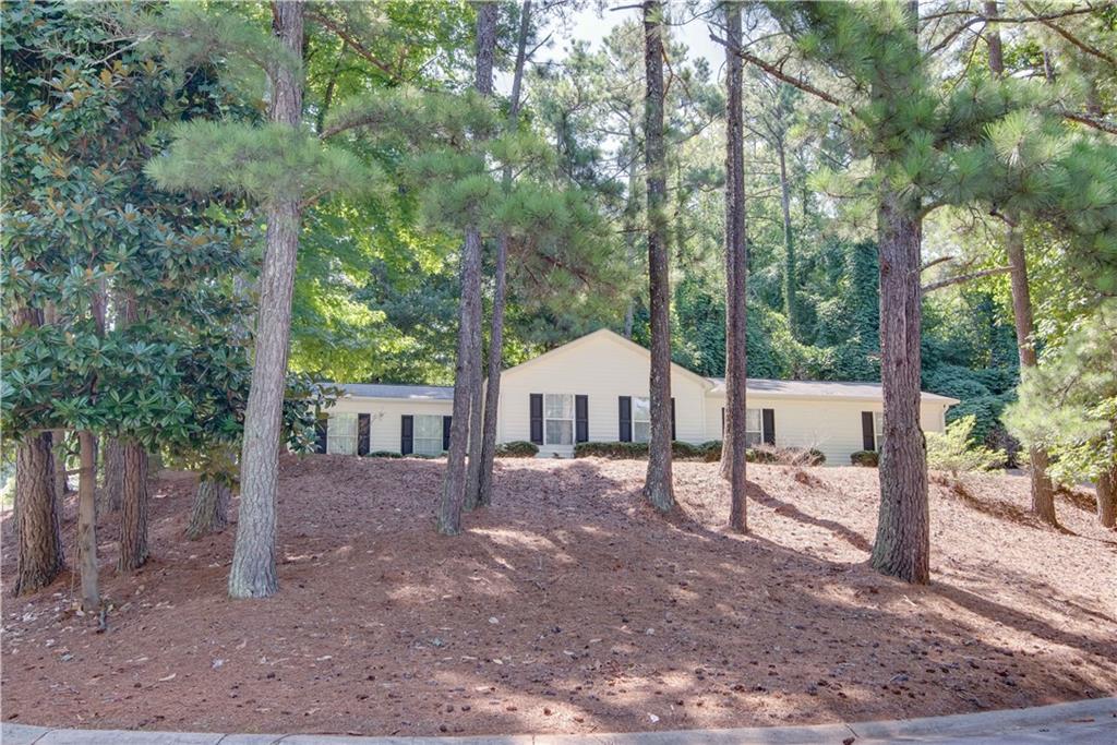 245 Fieldstone Drive