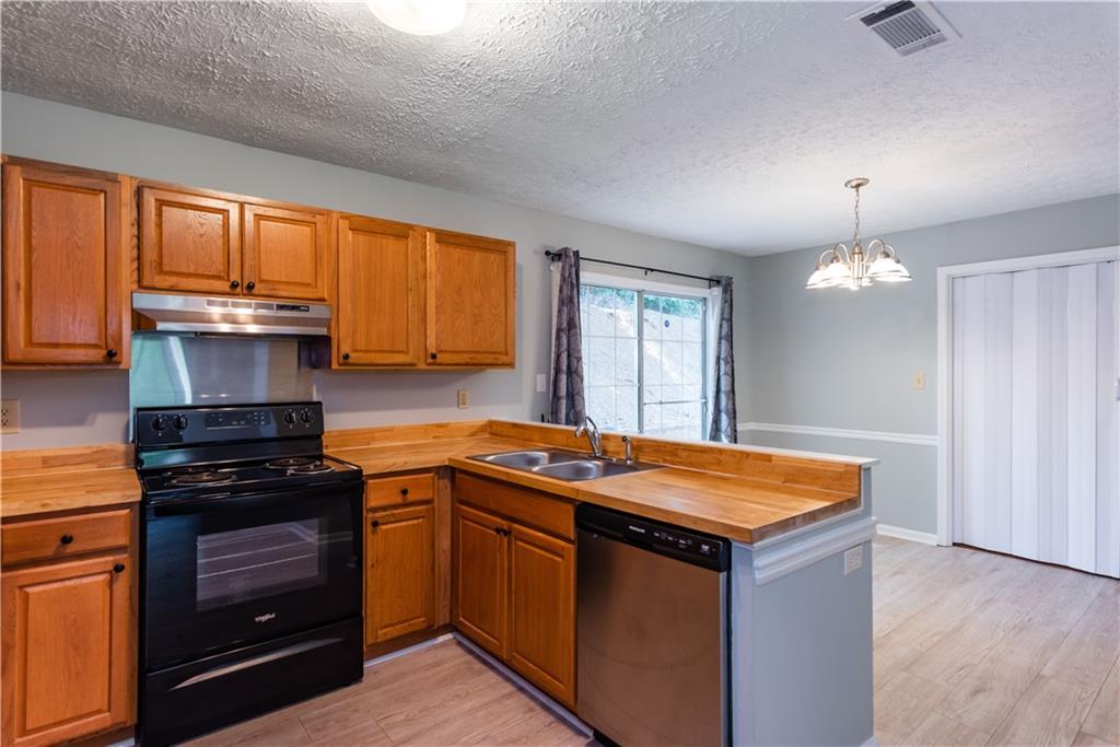 245 Fieldstone Drive