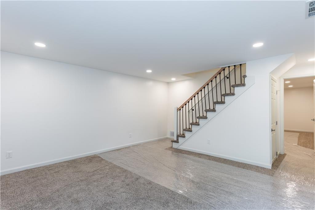 3960 Rocmar Drive