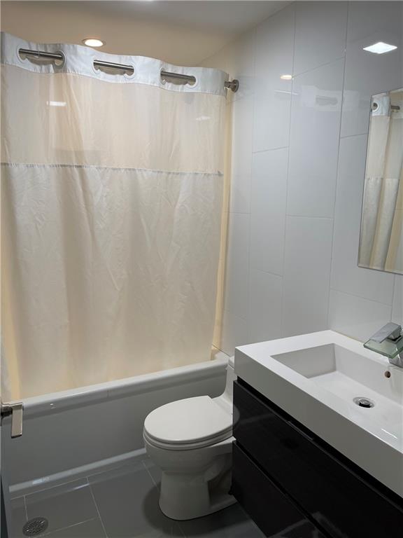 3499 Fairway Drive Unit 2
