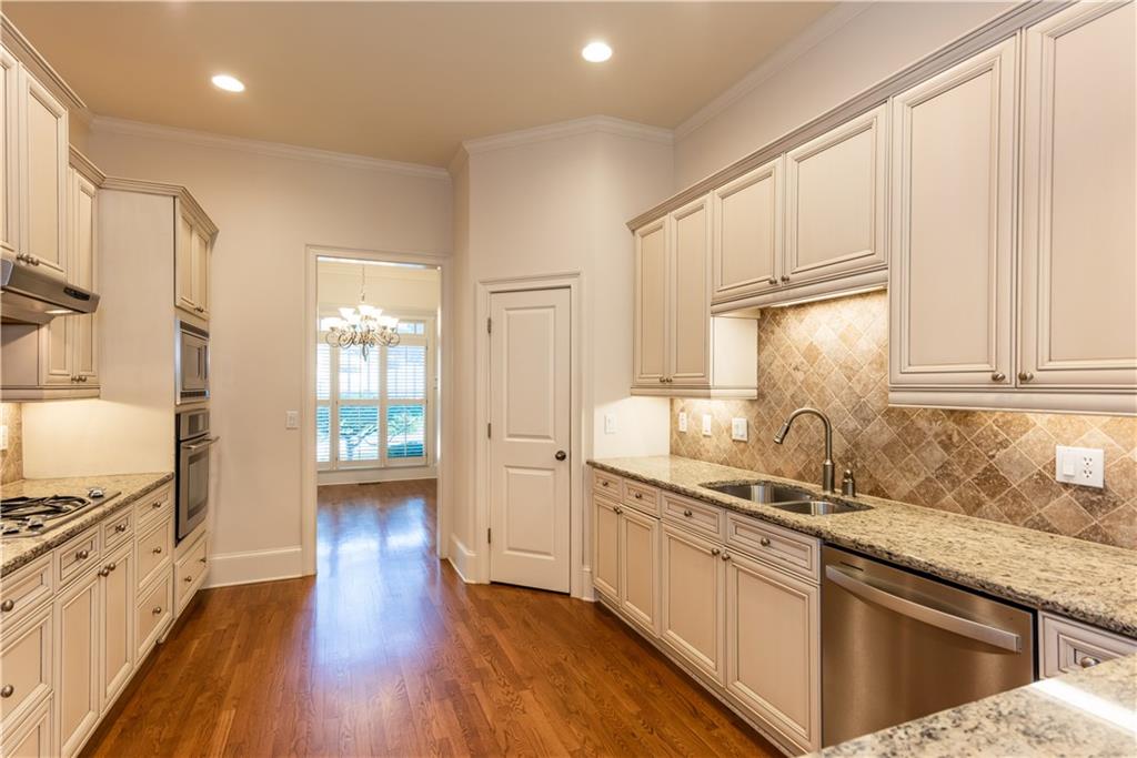 2240 Palmour Court