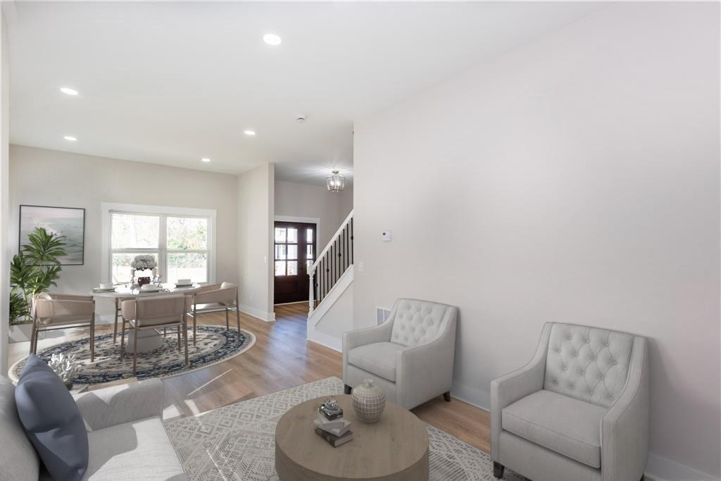 3286 Bachelor Street