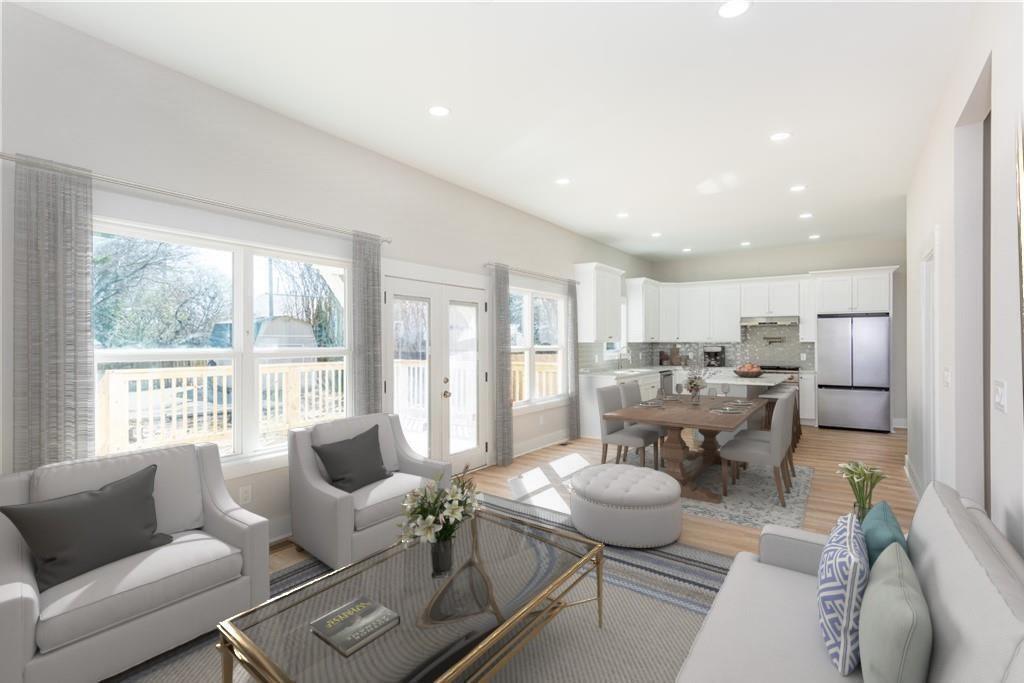 3286 Bachelor Street