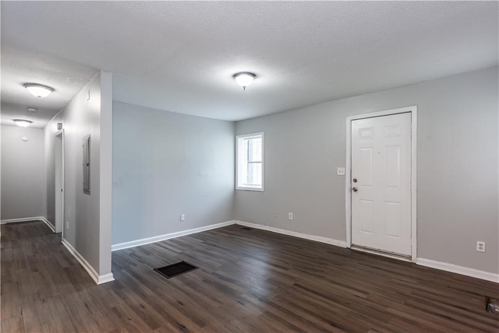 1019 Westmoor Drive NW