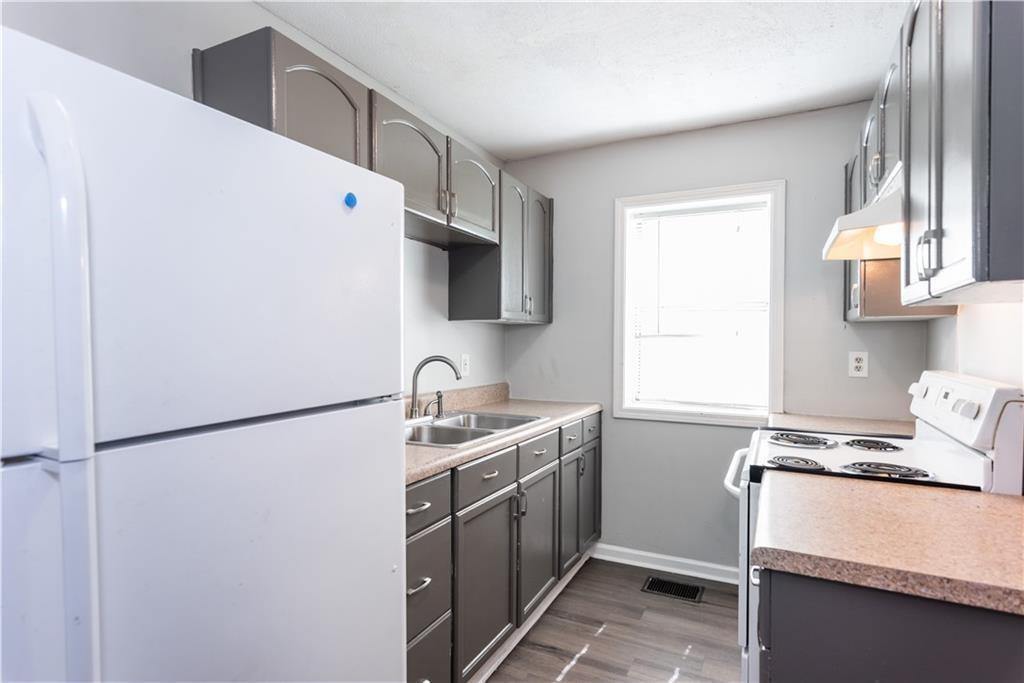 1019 Westmoor Drive NW