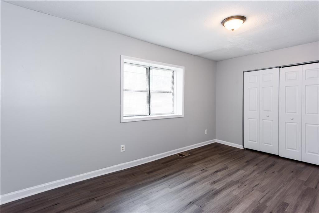 1019 Westmoor Drive NW