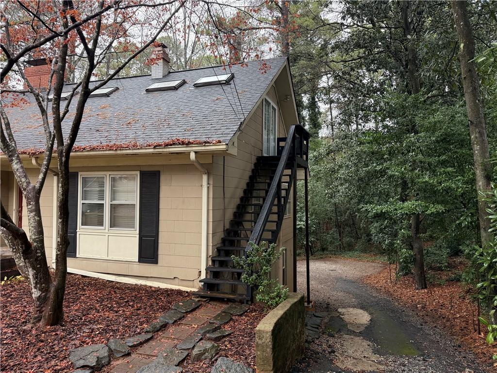 2035 Lyle Avenue Unit A