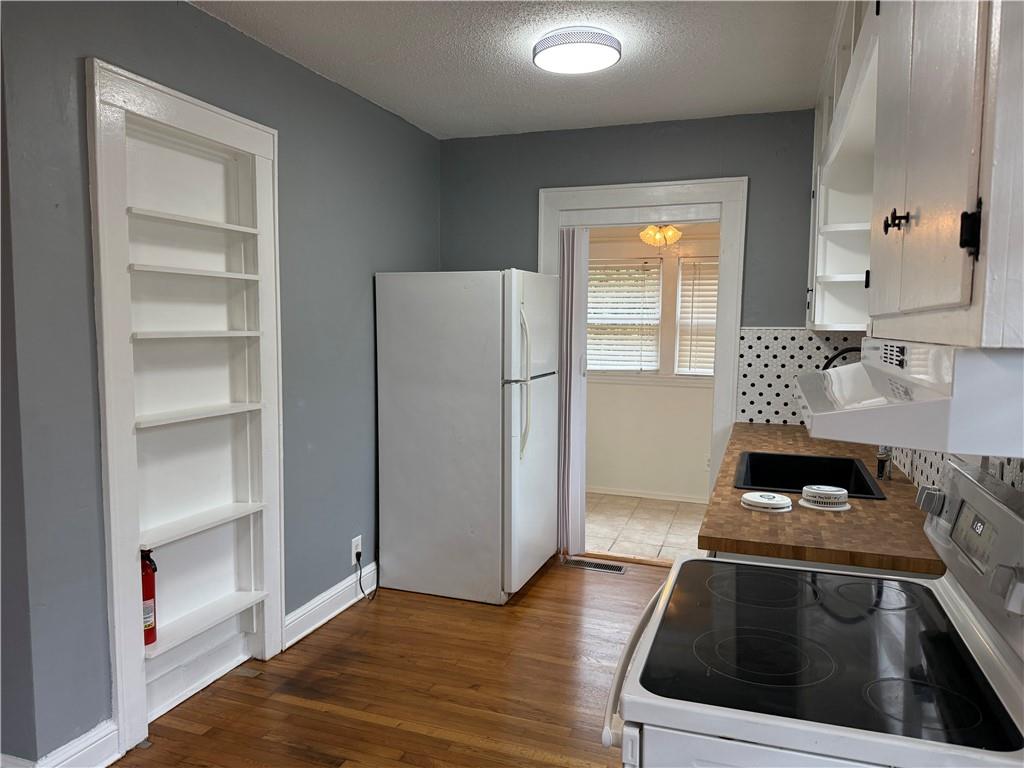 1854 Virginia Avenue Unit 2