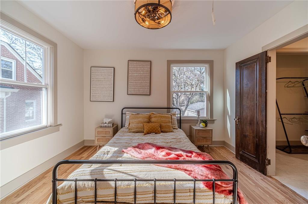 1883 Cambridge Avenue