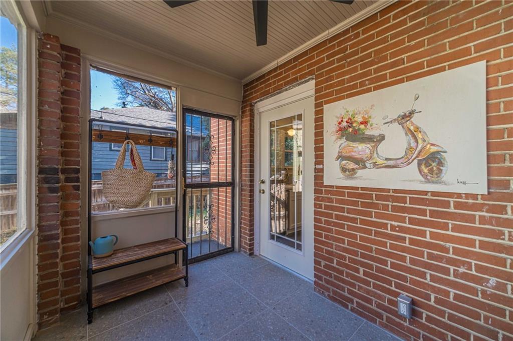 1883 Cambridge Avenue