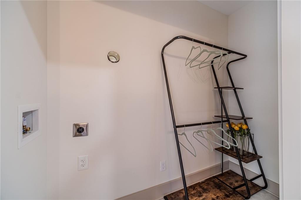 1883 Cambridge Avenue