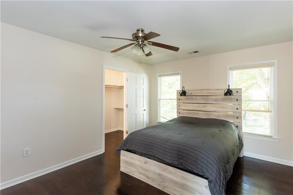 1907 Cambridge Avenue