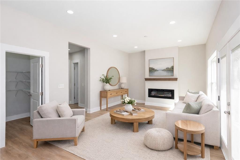 3286 Bachelor Street