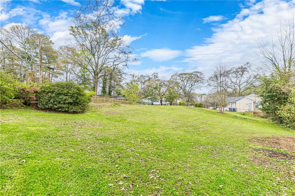 1324 E Forrest Avenue