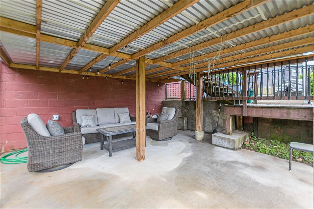 1324 E Forrest Avenue