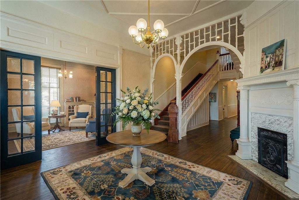 3593 Hemphill Street