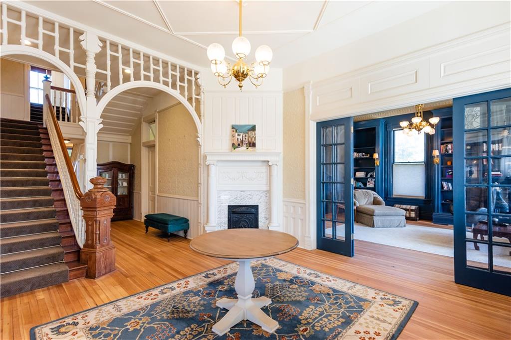 3593 Hemphill Street