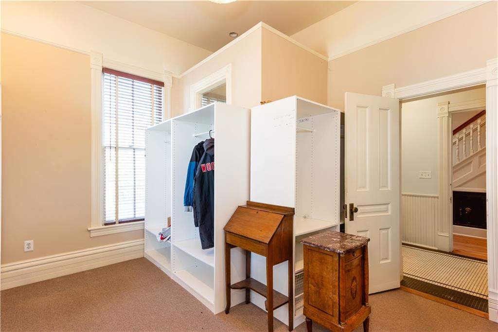 3593 Hemphill Street