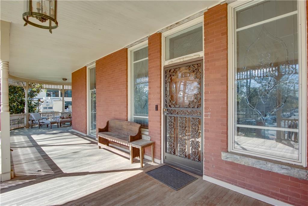 3593 Hemphill Street