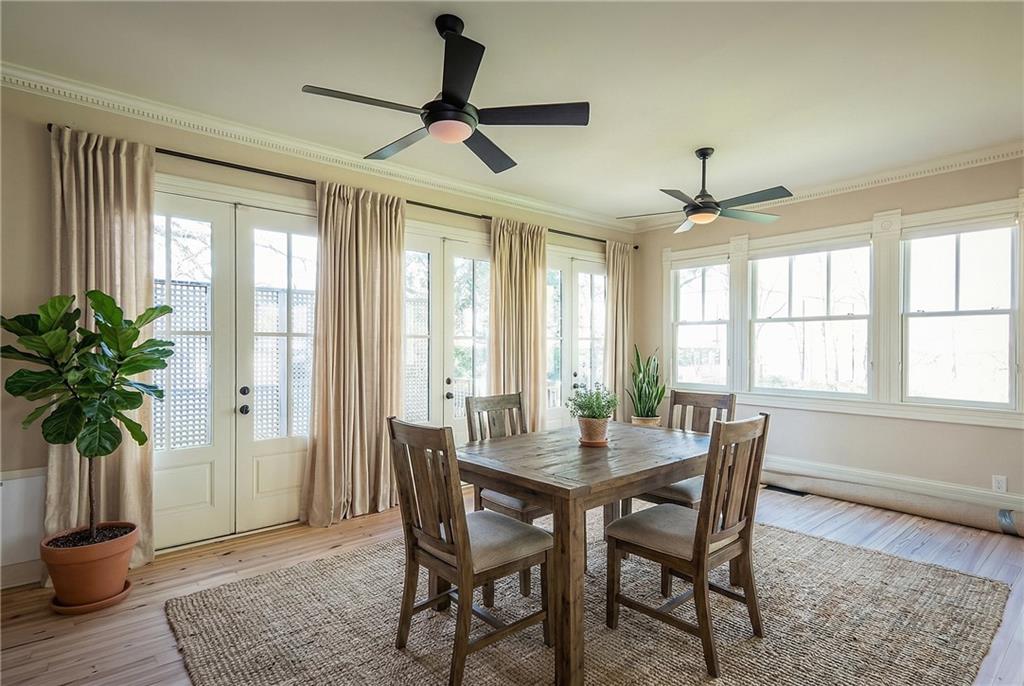 3593 Hemphill Street