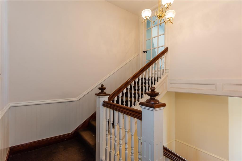 3593 Hemphill Street