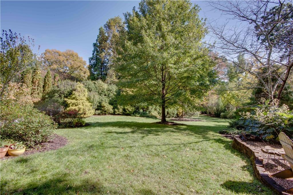 813 Springdale Road NE