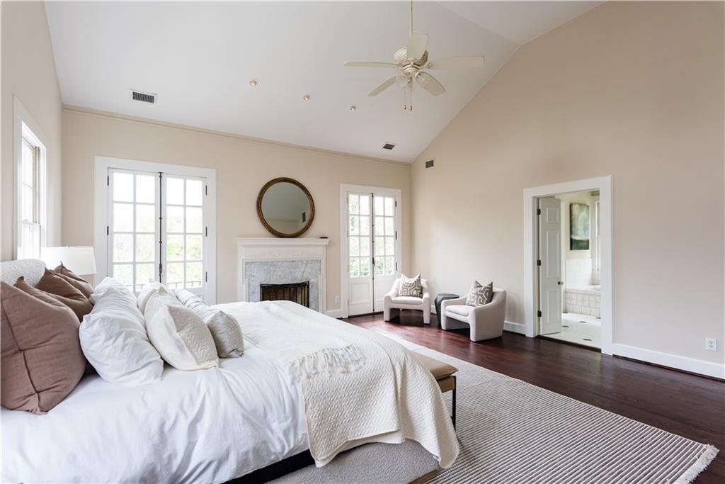 813 Springdale Road NE