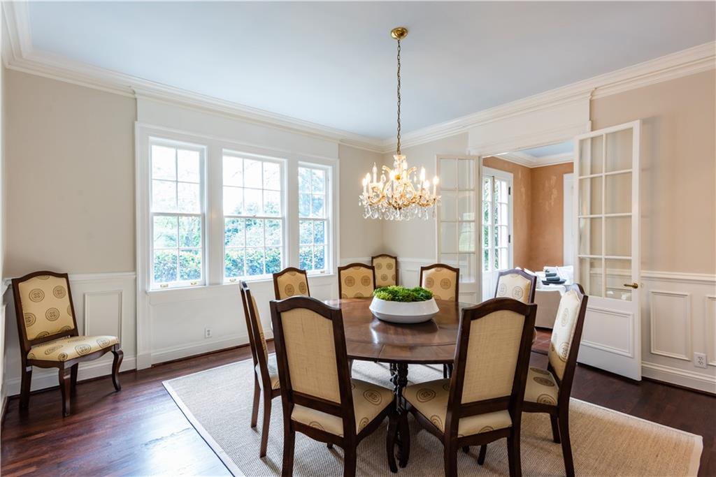 813 Springdale Road NE