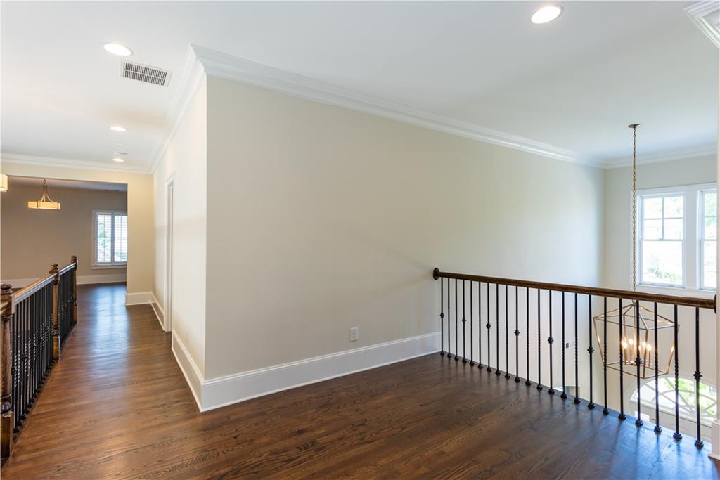 3005 Evelyn Lane