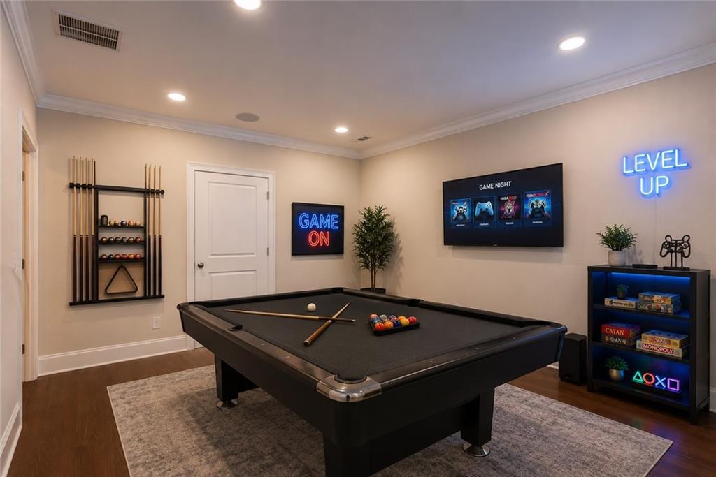 3005 Evelyn Lane