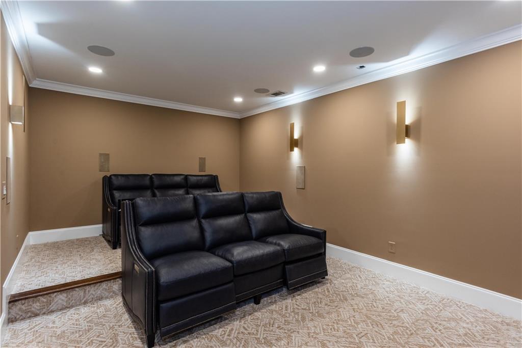 3005 Evelyn Lane