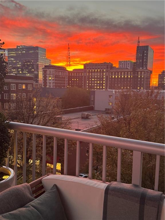 855 Peachtree Street NE Unit 501