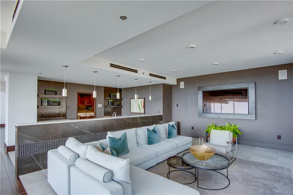 855 Peachtree Street NE Unit 501