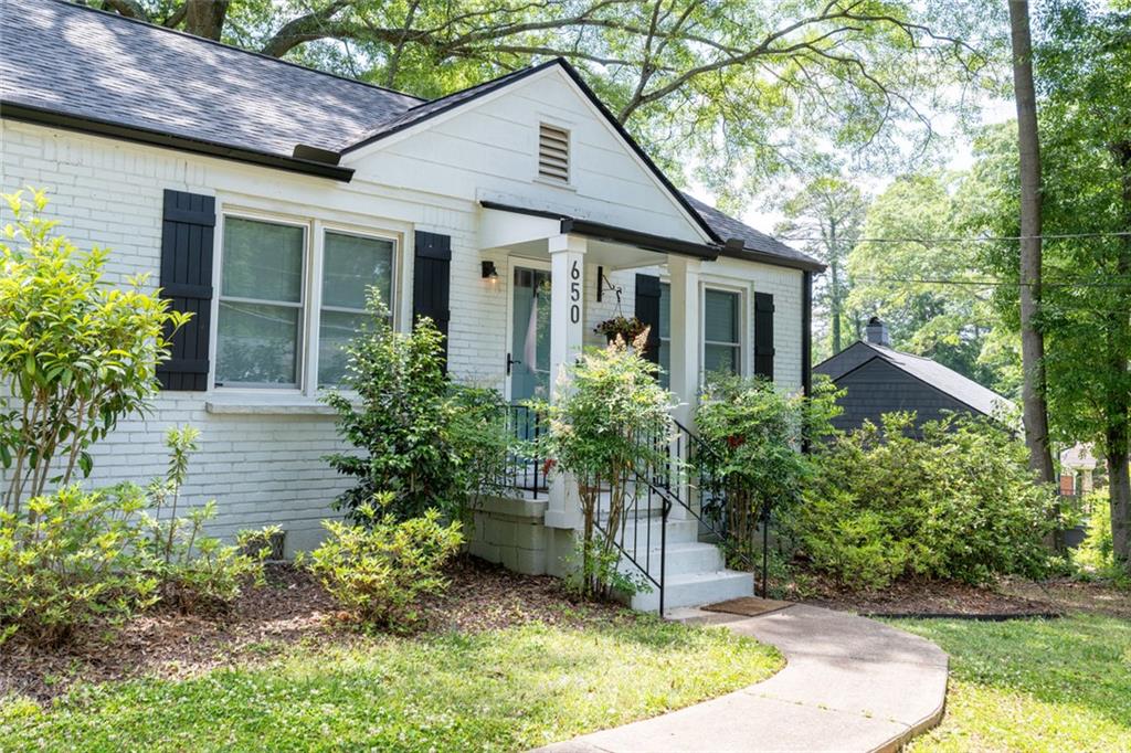 650 Campbell Circle
