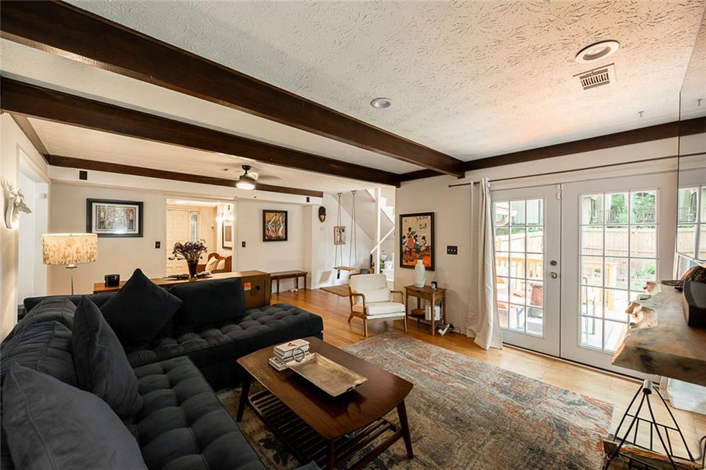 552 Edgefield Drive
