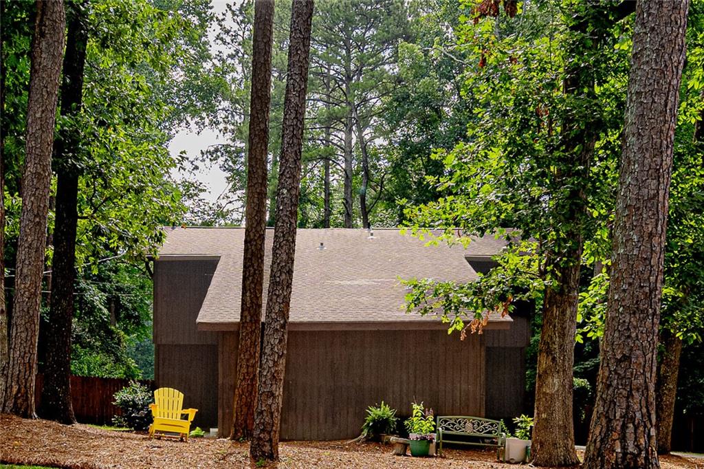 552 Edgefield Drive