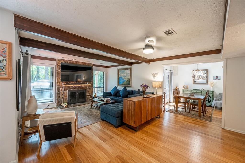 552 Edgefield Drive