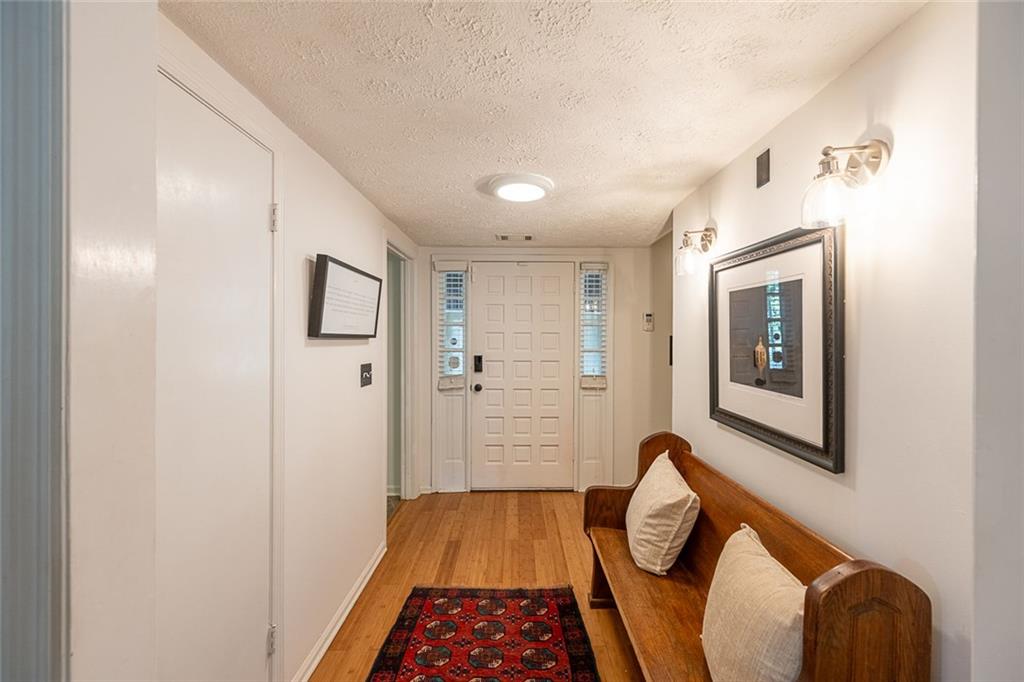552 Edgefield Drive