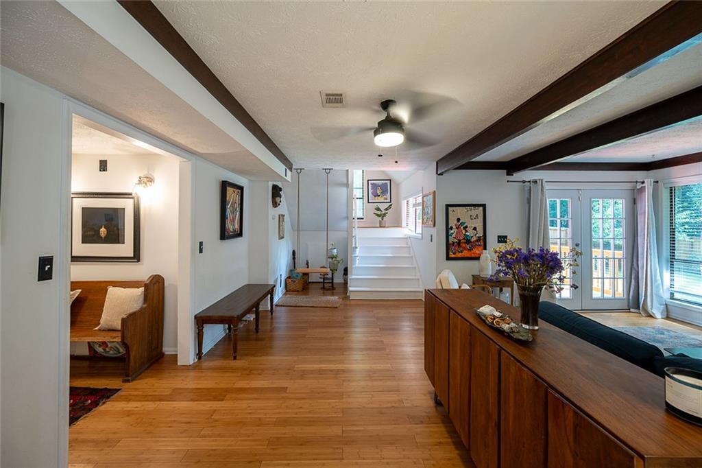 552 Edgefield Drive