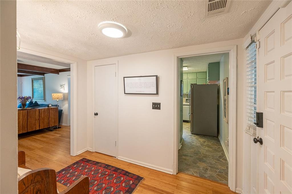 552 Edgefield Drive