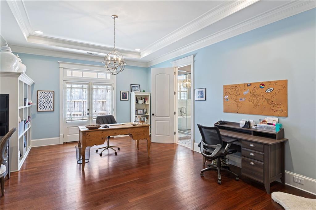 2019 Cambridge Avenue