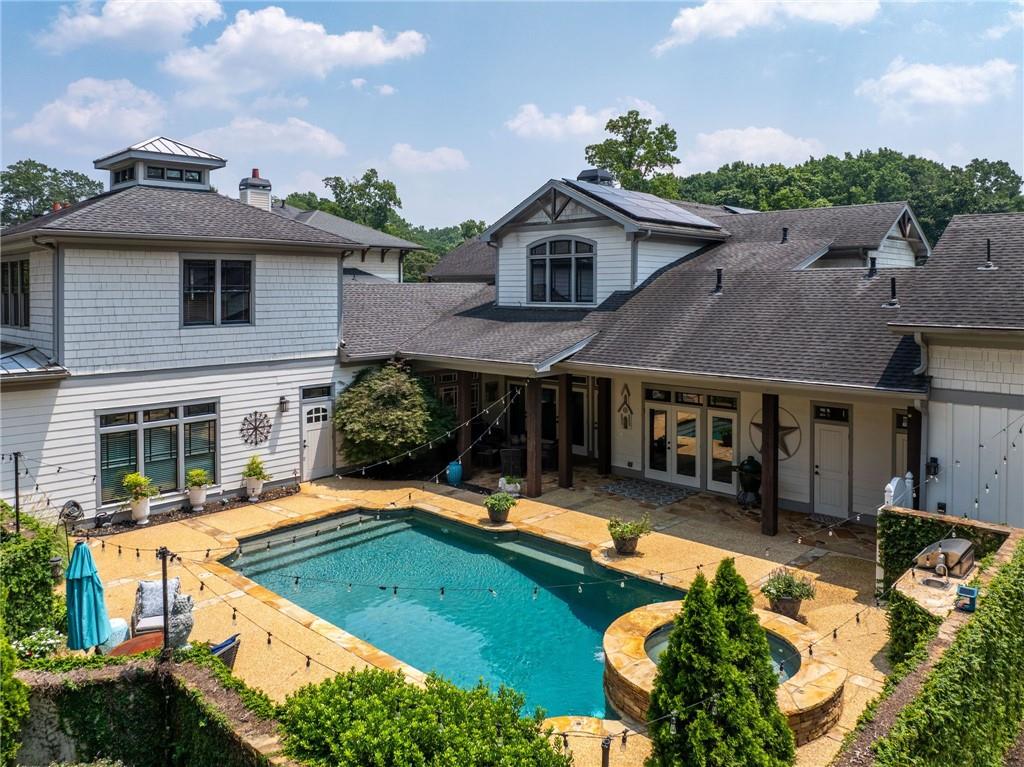 2019 Cambridge Avenue