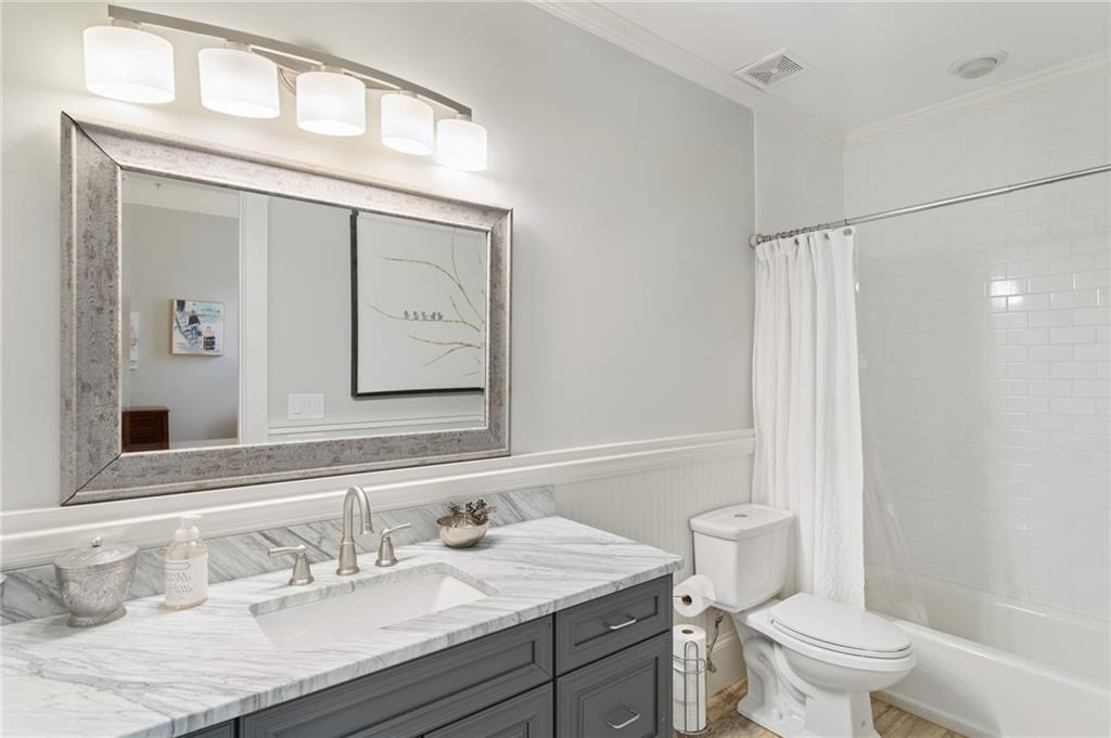 2019 Cambridge Avenue