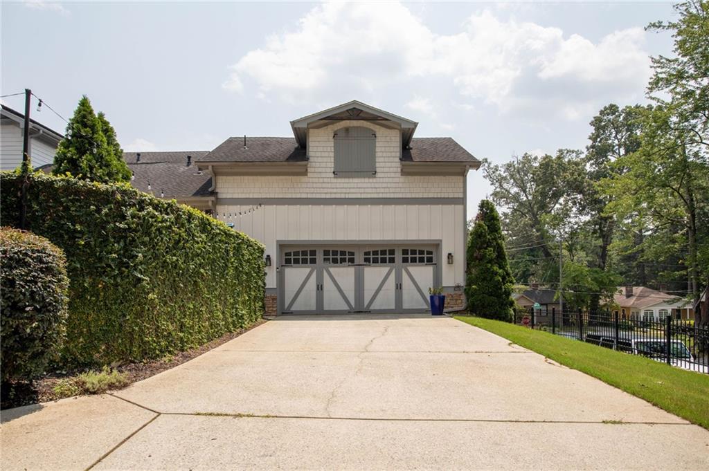 2019 Cambridge Avenue