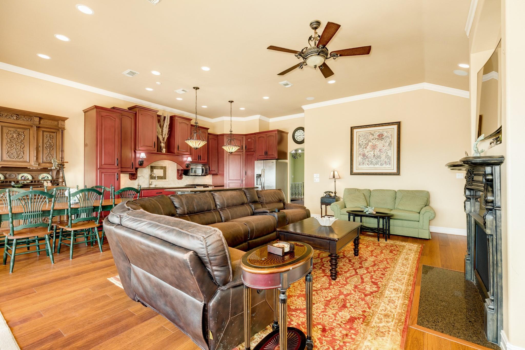 2106 Blue Water Highway