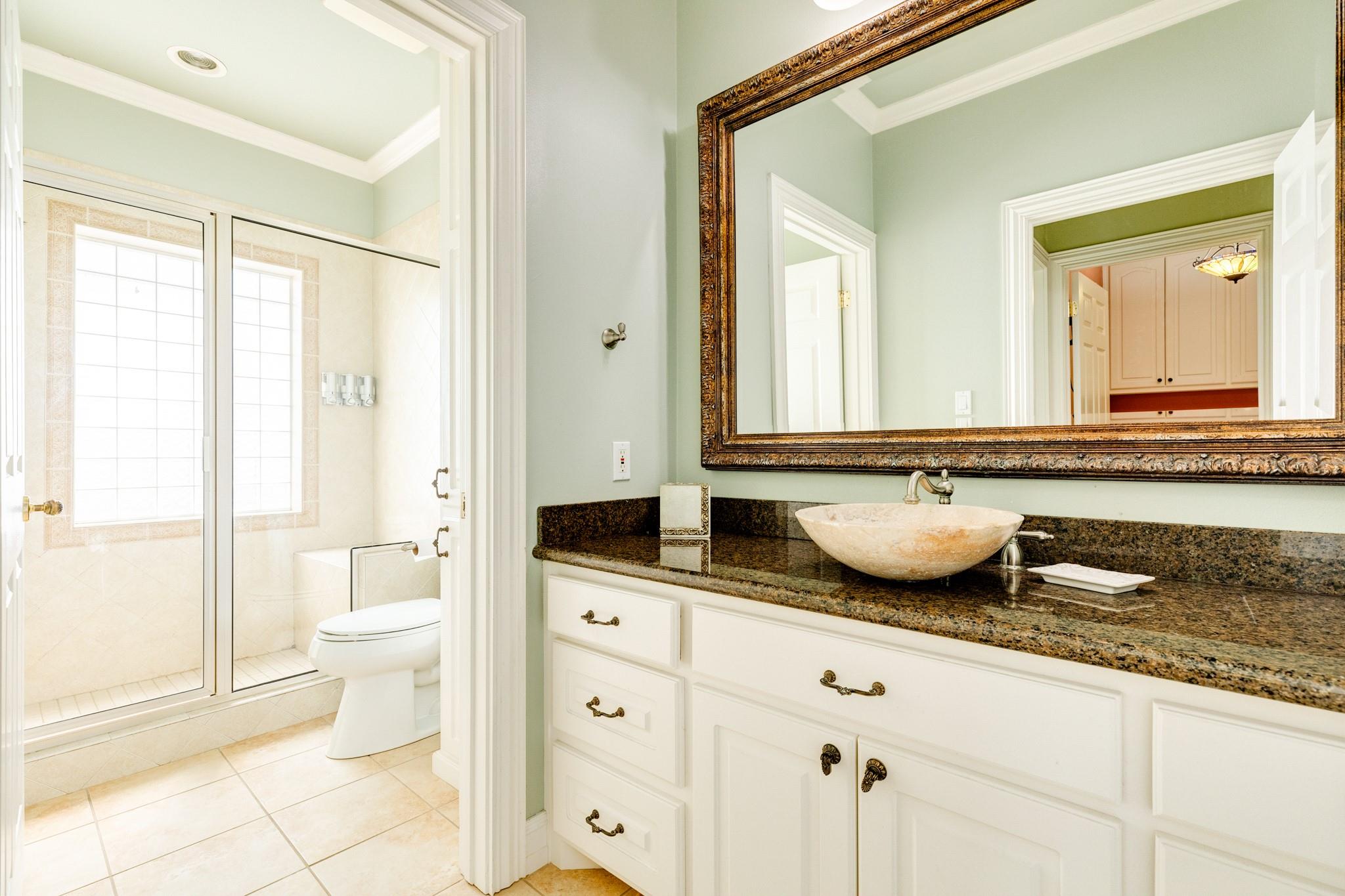 2106 Blue Water Highway