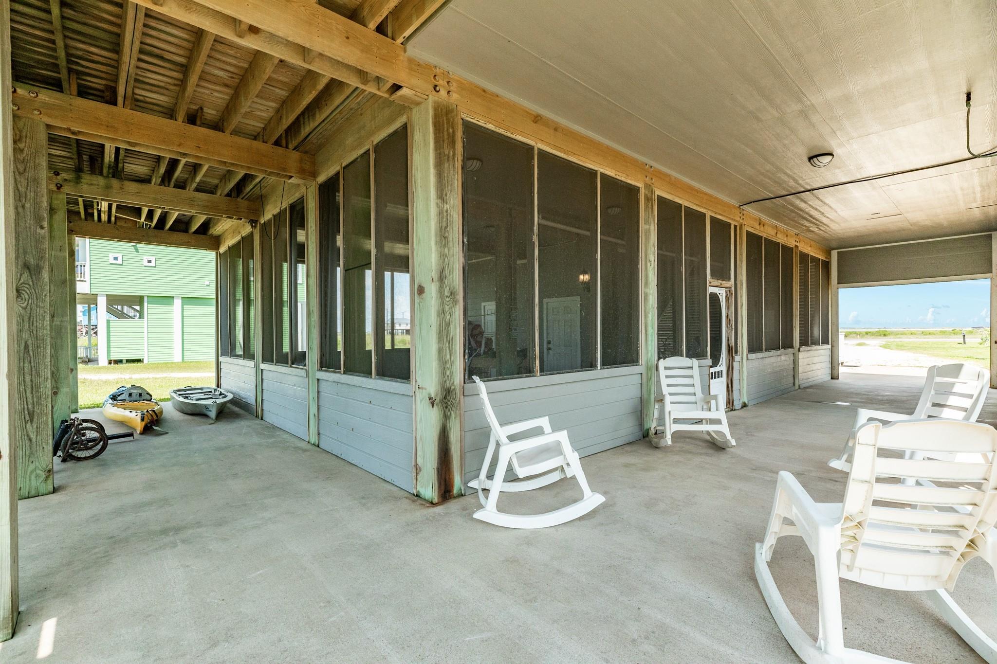 2106 Blue Water Highway