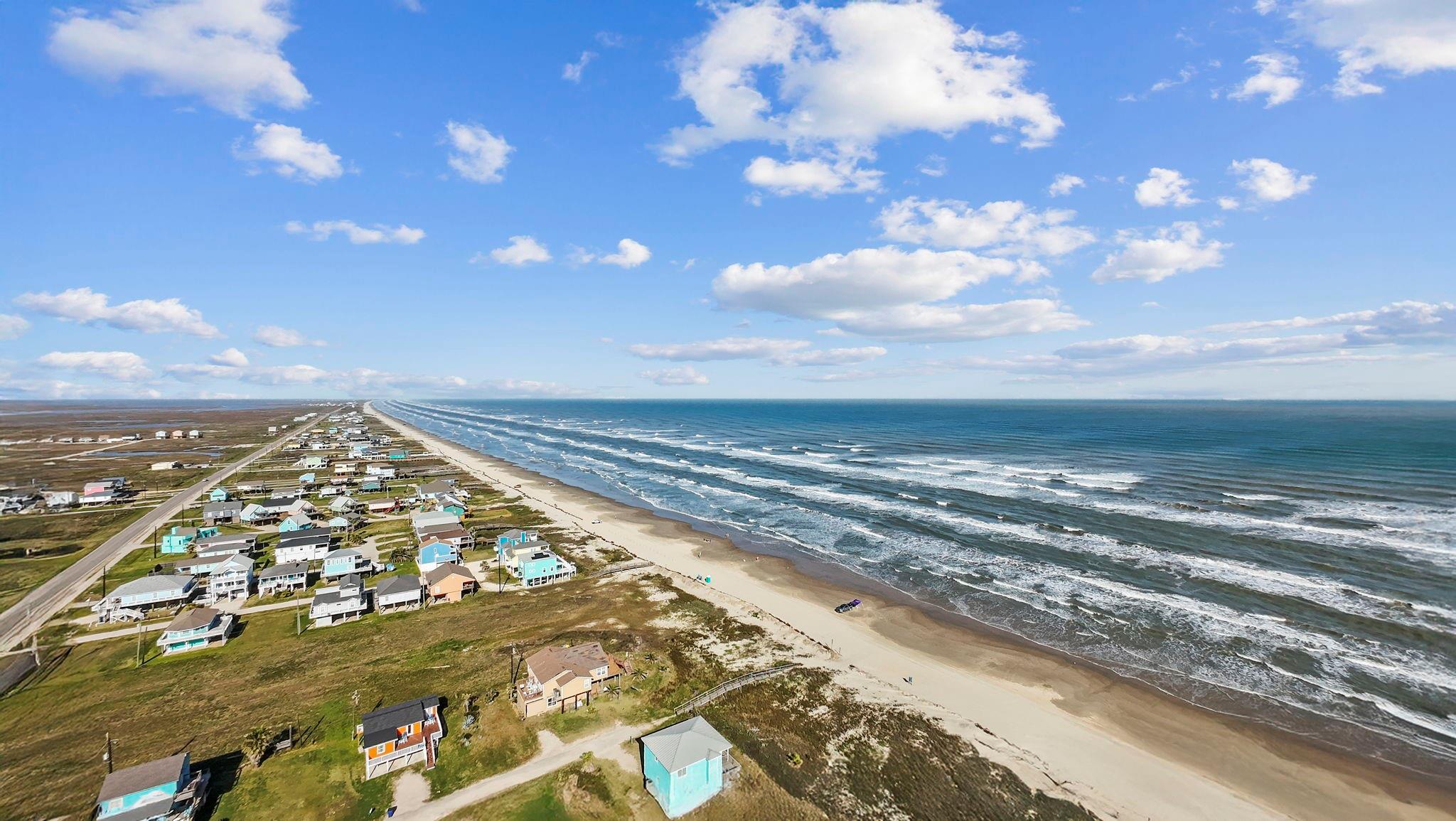 203 Sandpebble Place