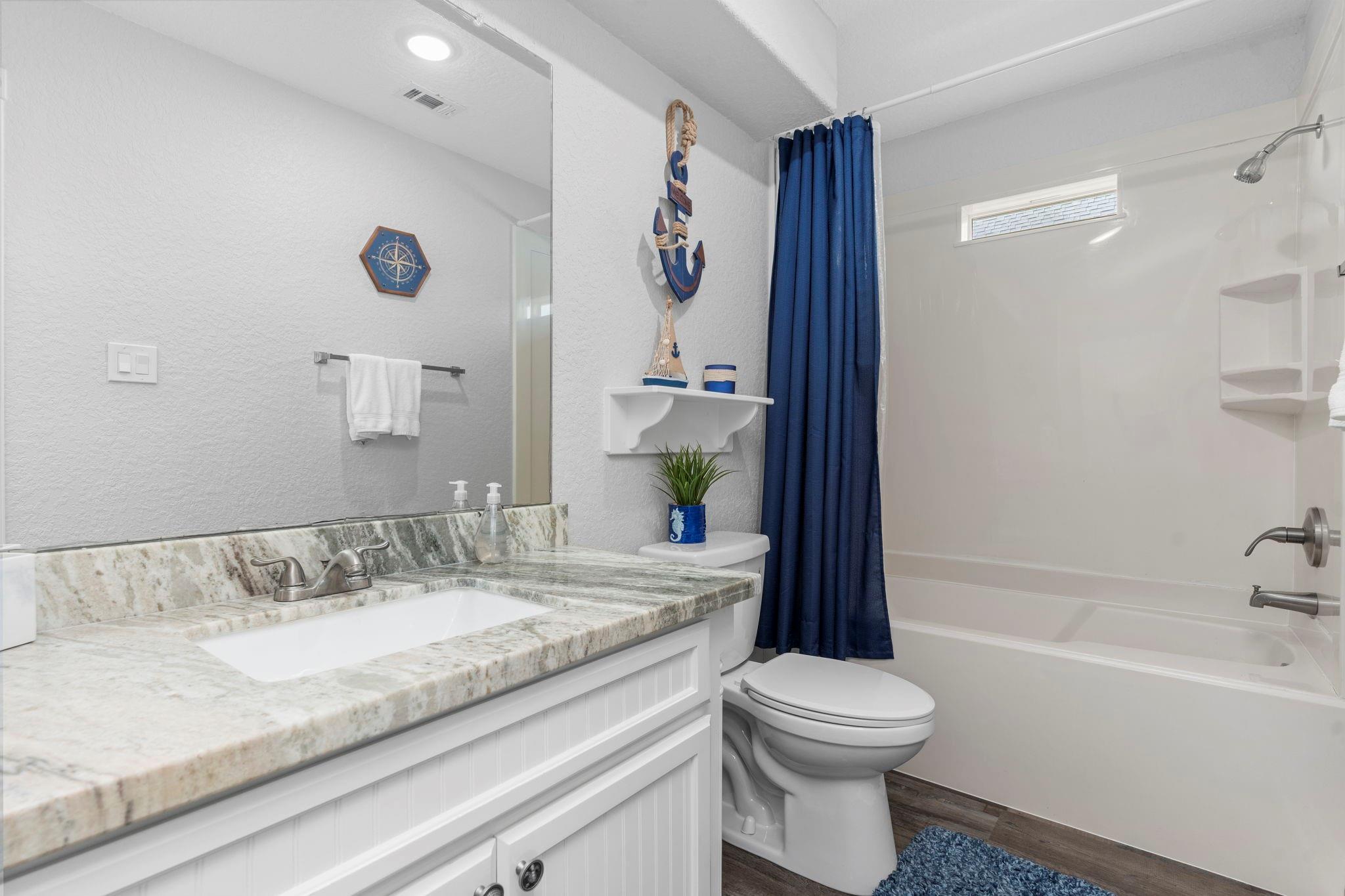 203 Sandpebble Place